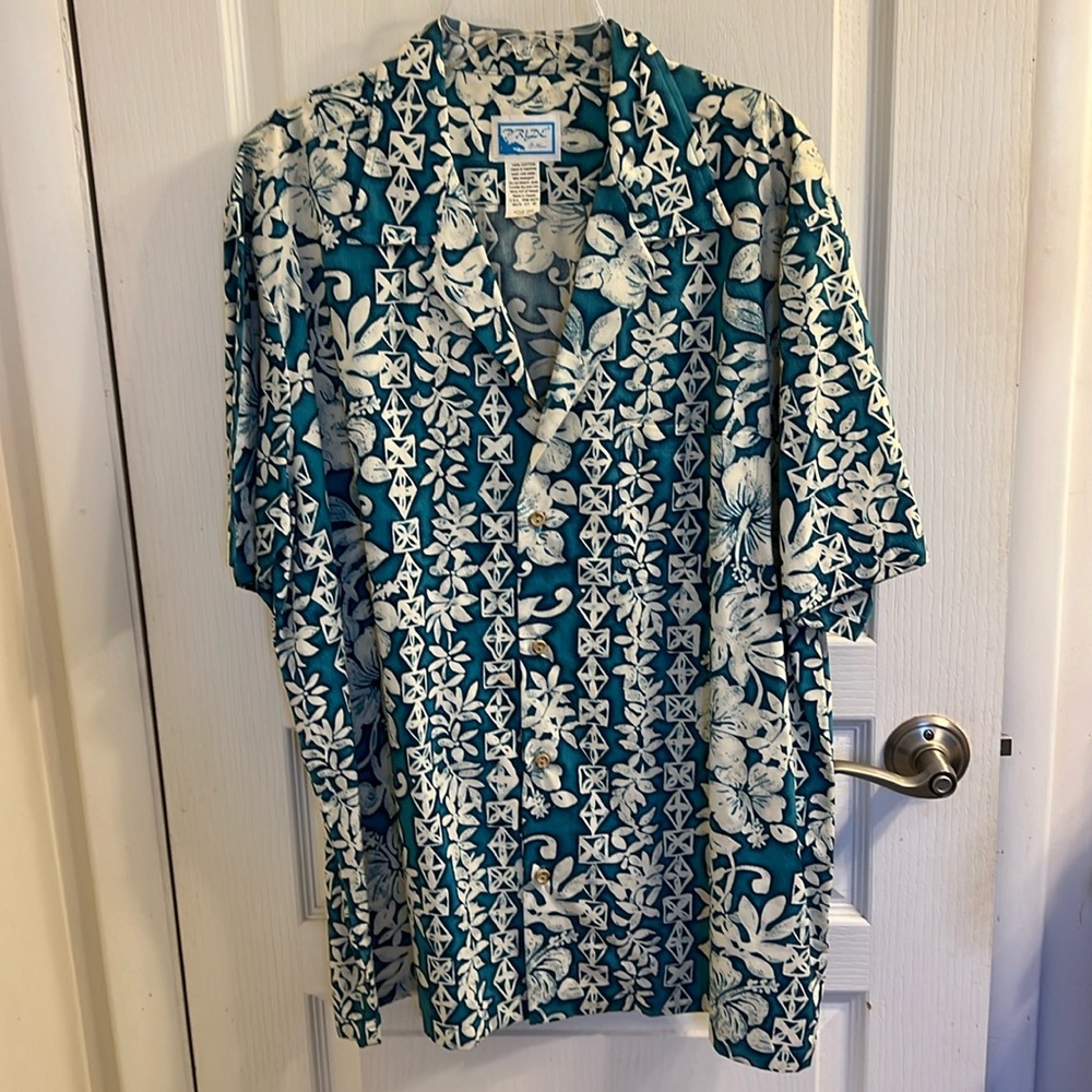 Men’s XL Pride of Hawaii Hawaiin Shirt Teal Cream